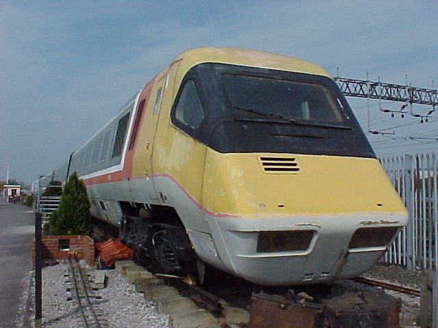 apt101b.jpg (56514 bytes)