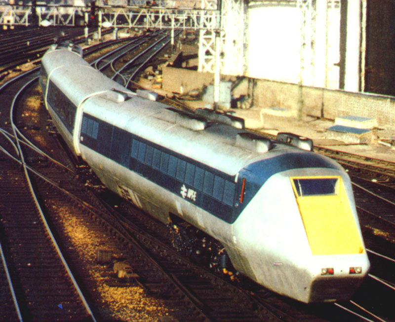 apt92.jpg (140535 bytes)