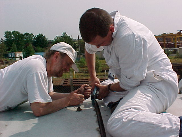 Mvc-006f.jpg (57680 bytes)